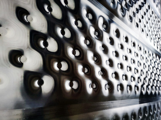 Chất lượng  Stainless Steel Pillow Dimple Plate Heat Exchanger Chillers nhà máy